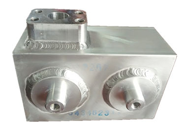Des radiateurs automatiques en aluminium plus frais de radiateur de l'eau pour la voiture de véhicule de New Energy