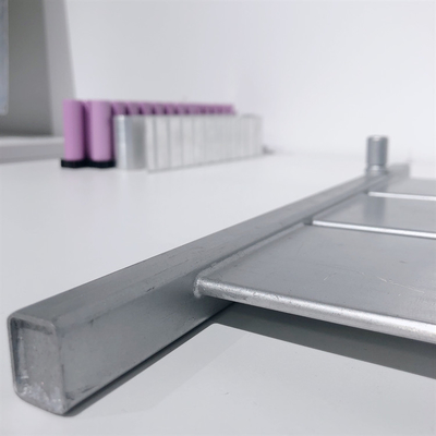 Tube de refroidissement de ruban d'extrusion en aluminium pour la batterie d'EV