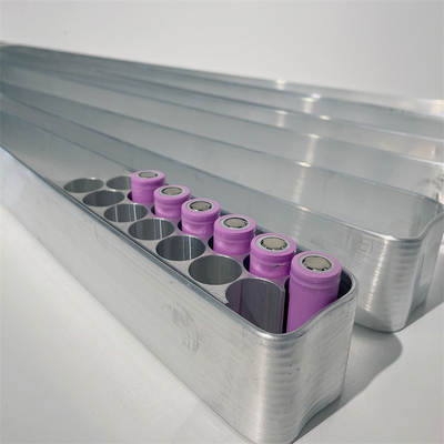 Le recourbement adapté aux besoins du client de taille a expulsé le tube de refroidissement en aluminium pour la batterie 21700