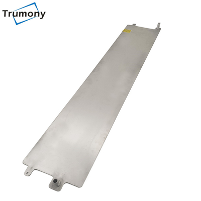 Plat en aluminium supérieur de refroidissement par l'eau de système de refroidissement de batterie pour la conception d'automobile
