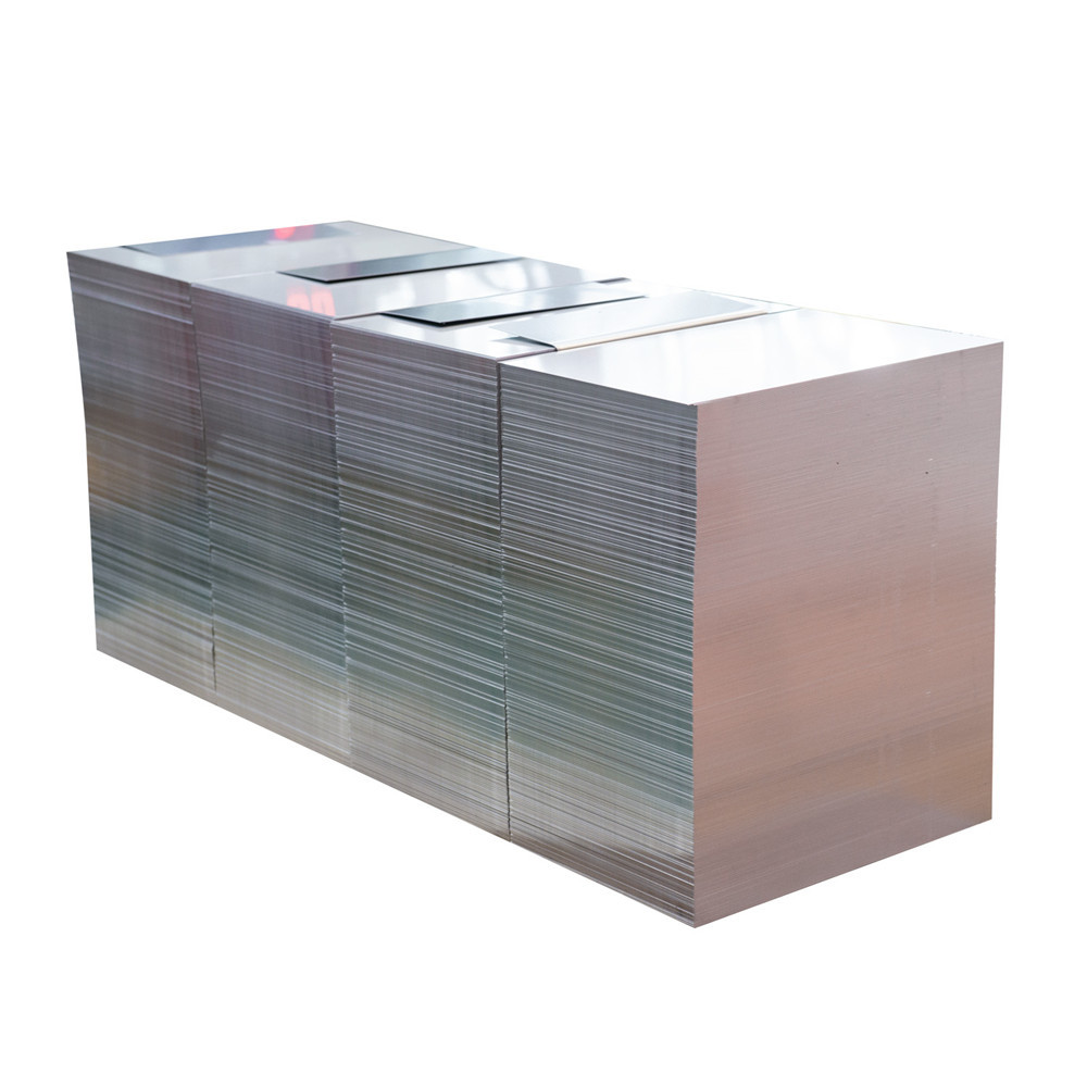 Bobine de papier aluminium en boite distributrice 30cm x 200M