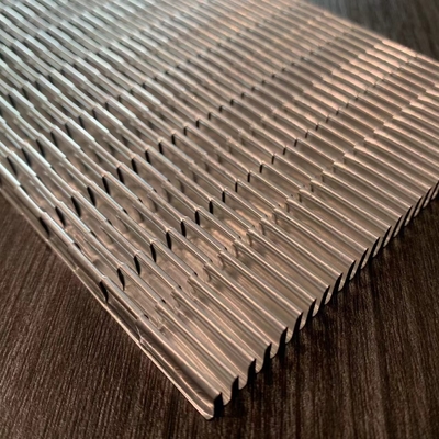 Les ailerons de refroidisseur d'air micro-canal tube plat de feuille d'aluminium aileron dissipateur de chaleur pièces d'échangeur de chaleur sur mesure pour l'évaporateur de radiateur