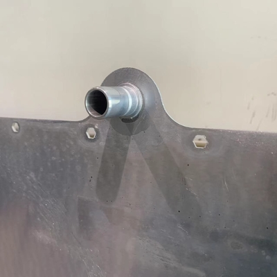 Plaque de refroidissement de brasage en aluminium estampillée pour le refroidissement du fond de la batterie prismatique EV