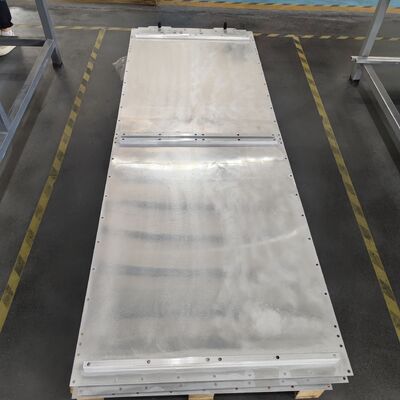 Qualité Plaque de refroidissement liquide d'aluminium estampillée avec brasage continu pour le stockage d'énergie, la batterie EV et l'IGBT Usine