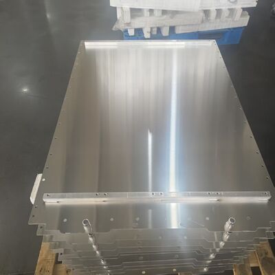 Qualité Plaque de refroidissement liquide en aluminium brasé sous vide 3003 6061 alliage IP67 batterie isolée Plaque de refroidissement pour le stockage d'énergie ESS EV Usine