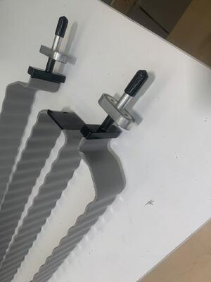 Qualité Serpent de refroidissement liquide à micro-canal en aluminium pour 21700 cellules cylindriques Usine
