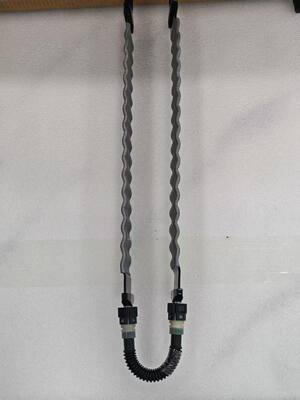Qualité Ruban de refroidissement en aluminium serpentine / tube serpent pour 21700 cellules avec coussinets thermiques Usine