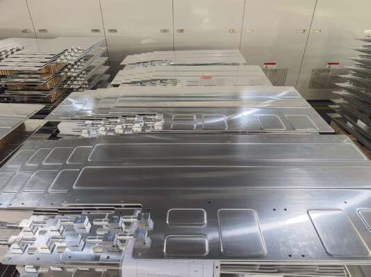 Qualité Plaque froide en aluminium brasé sous vide industrielle pour électronique de puissance module IGBT 300x200mm Usine